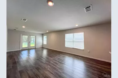5257 Peach Dr, Pace, FL 32571 - Photo 4