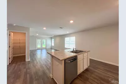 5257 Peach Dr, Pace, FL 32571 - Photo 8