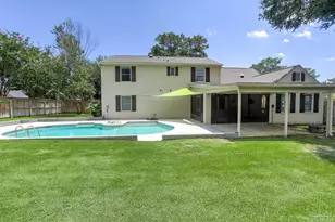 2490 Hallmark Dr, Pensacola, FL 32503 - Photo 22