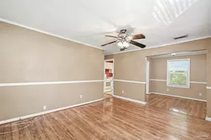 9 Rue Max, Pensacola, FL 32507 - Photo 8