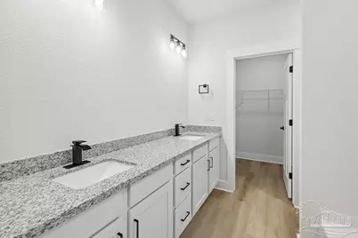 3261 Glade Dr, Milton, FL 32570 - Photo 14