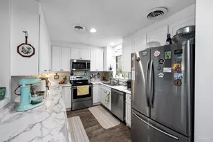 5355 Saratoga Ave, Milton, FL 32570 - Photo 8