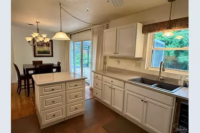 111 Euclid St, Pensacola, FL 32503 - Photo 38