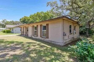 905 Lagoon Dr, Pensacola, FL 32505 - Photo 56