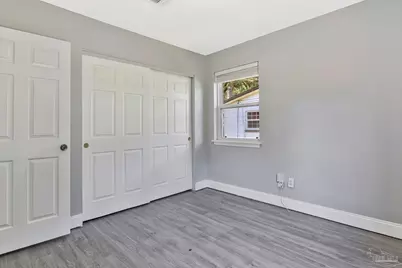 905 Lagoon Dr, Pensacola, FL 32505 - Photo 28