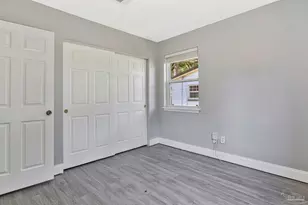 905 Lagoon Dr, Pensacola, FL 32505 - Photo 28