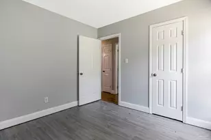 905 Lagoon Dr, Pensacola, FL 32505 - Photo 32