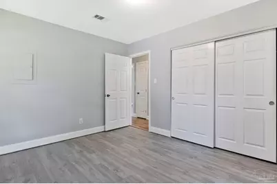 905 Lagoon Dr, Pensacola, FL 32505 - Photo 26