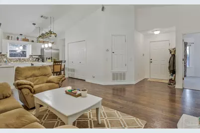 1195 Simpson St, Pensacola, FL 32526 - Photo 14