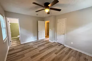 5240 Catalina St, Pace, FL 32571 - Photo 6