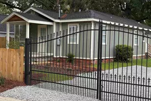 1212 N E St, Pensacola, FL 32501 - Photo 36