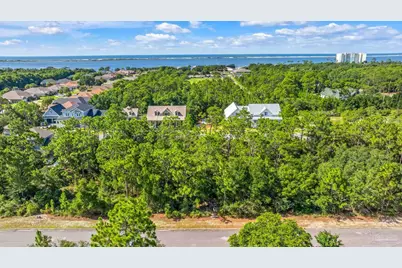10687 Close Hauled Rd, Pensacola, FL 32507 - Photo 4