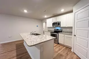 6351 Burrow Ln, Pensacola, FL 32526 - Photo 6