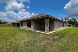6351 Burrow Ln, Pensacola, FL 32526 - Photo 24