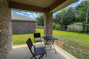 6351 Burrow Ln, Pensacola, FL 32526 - Photo 22