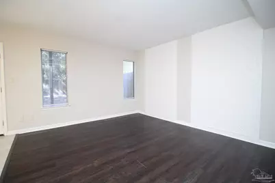 7225 Dogwood Ter Dr, Pensacola, FL 32504 - Photo 4