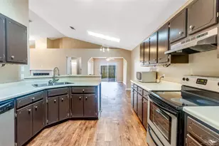 2060 Cambridge Cir, Pensacola, FL 32514 - Photo 14
