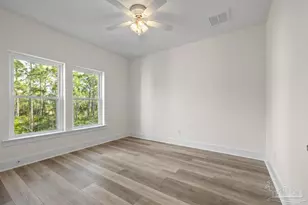5309 N Shore Dr, Pensacola, FL 32507 - Photo 22