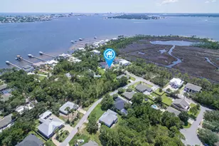 5309 N Shore Dr, Pensacola, FL 32507 - Photo 4