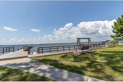 5309 N Shore Dr, Pensacola, FL 32507 - Photo 48
