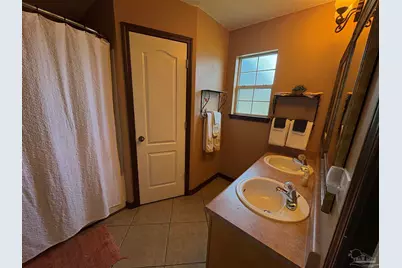 4314 Quiet Ct, Gulf Breeze, FL 32563 - Photo 16
