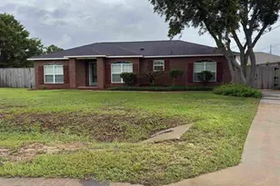 4314 Quiet Ct, Gulf Breeze, FL 32563 - Photo 1