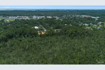 8574 Bay River Rd, Navarre, FL 32566 - Photo 24
