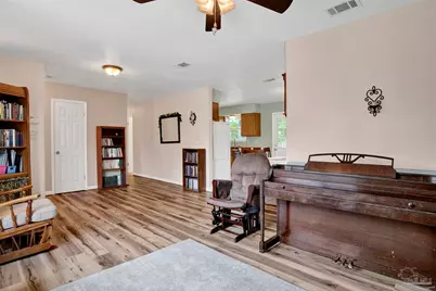 8230 Tempest Dr, Pensacola, FL 32506 - Photo 10
