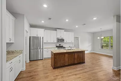 400 Broadleaf Cir, Cantonment, FL 32533 - Photo 12