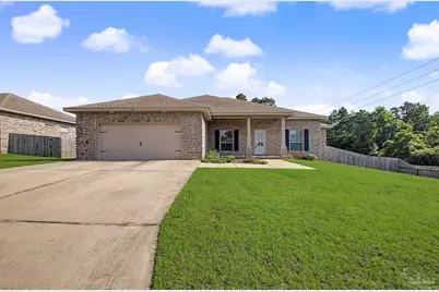 400 Broadleaf Cir, Cantonment, FL 32533 - Photo 2