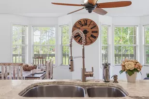 8110 Virginia Ln, Milton, FL 32583 - Photo 10