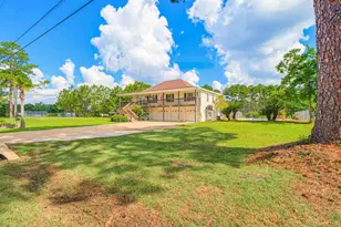 8110 Virginia Ln, Milton, FL 32583 - Photo 2