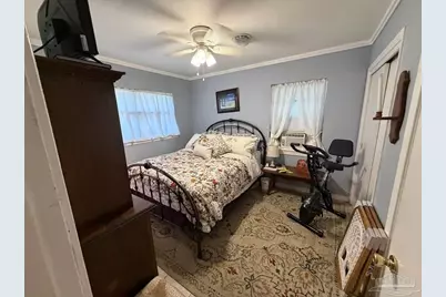 108 Tonawanda Dr, Pensacola, FL 32506 - Photo 12
