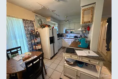 108 Tonawanda Dr, Pensacola, FL 32506 - Photo 6