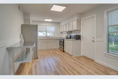 3371 Wellington Rd, Pensacola, FL 32504 - Photo 12