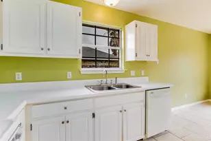 1545 Kitty Hawk Dr, Gulf Breeze, FL 32563 - Photo 18