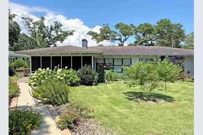 17 Lakeside Dr, Pensacola, FL 32507 - Photo 8