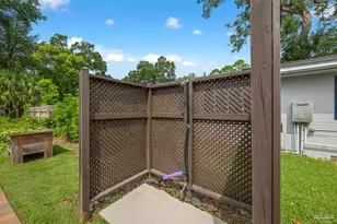 17 Lakeside Dr, Pensacola, FL 32507 - Photo 48