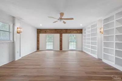 17 Lakeside Dr, Pensacola, FL 32507 - Photo 36