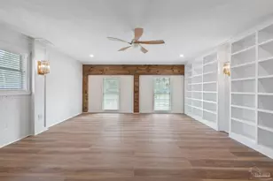 17 Lakeside Dr, Pensacola, FL 32507 - Photo 36