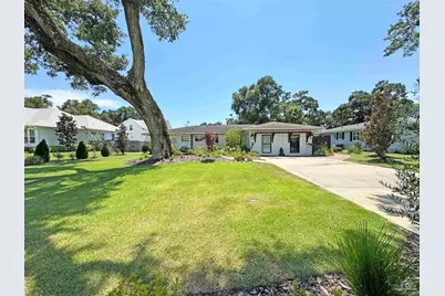 17 Lakeside Dr, Pensacola, FL 32507 - Photo 1