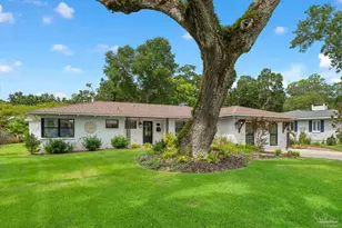 17 Lakeside Dr, Pensacola, FL 32507 - Photo 2