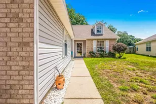 332 Mirabelle Dr, Pensacola, FL 32514 - Photo 4