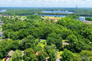 5061 Combs St, Milton, FL 32570 - Photo 6