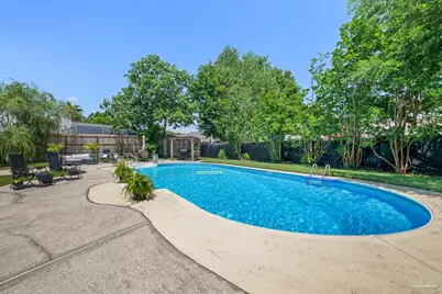 3900 E Tiger Point Blvd, Gulf Breeze, FL 32563 - Photo 1