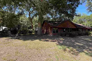 5244 Suwanee St, Milton, FL 32583 - Photo 1