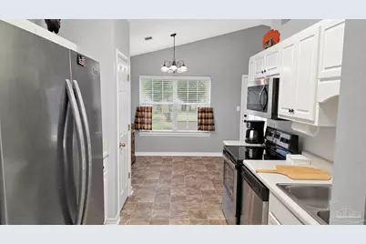6874 Cedar Ridge Cir, Milton, FL 32570 - Photo 10