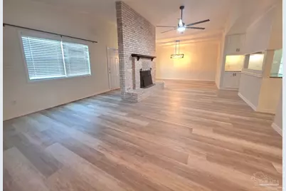 760 Briarwood Dr, Pensacola, FL 32506 - Photo 6