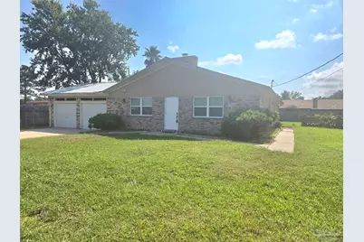 760 Briarwood Dr, Pensacola, FL 32506 - Photo 2