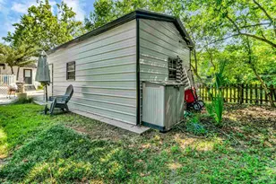 1541 E Jordan St, Pensacola, FL 32503 - Photo 14